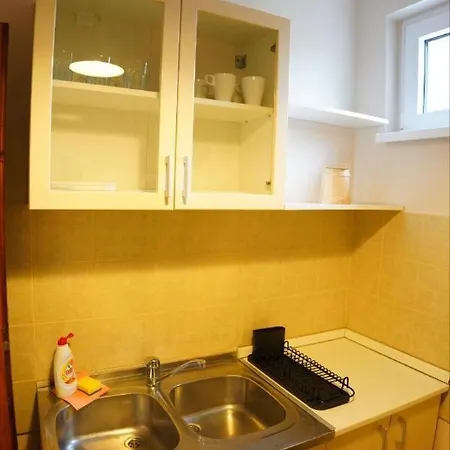 Kula - 2 Apartment *