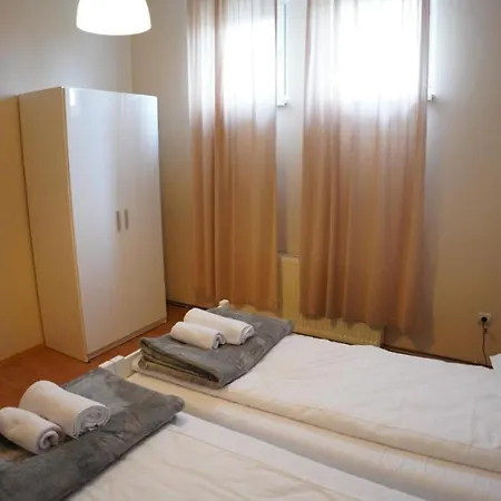 Kula - 2 Novi Banovci