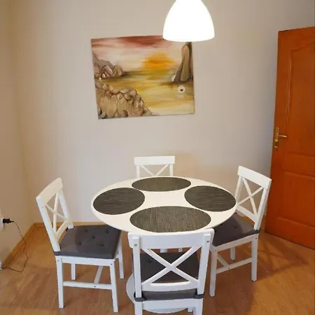 Kula - 2 * Novi Banovci